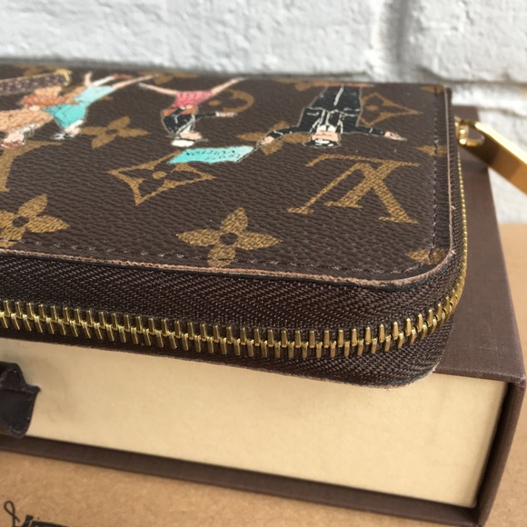 💯% Authentic Louis Vuitton Monogram Zip Wallet - Picture 7 of 16